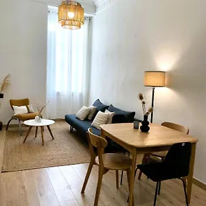 Cozy One Bedroom Apartment-city Center , Nice France