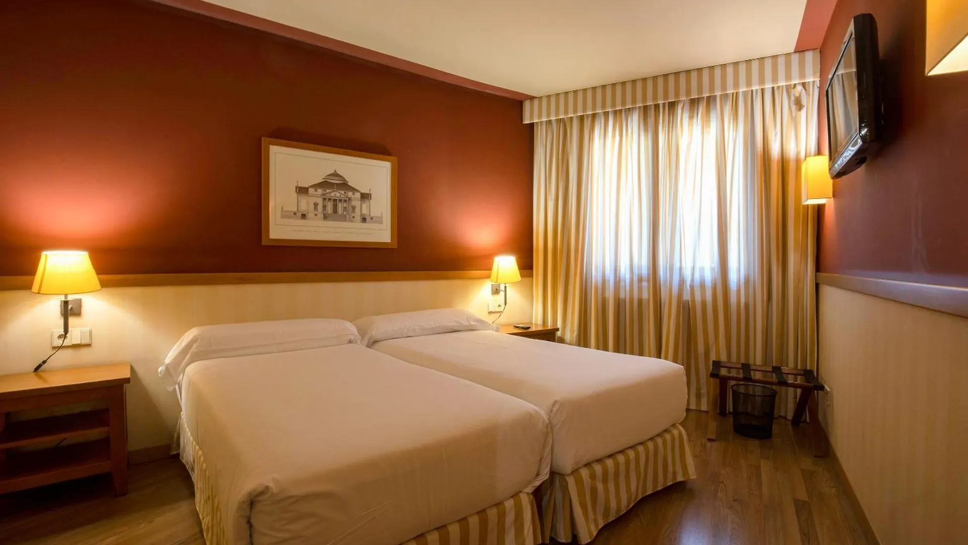 Apartaments Shusski Encamp